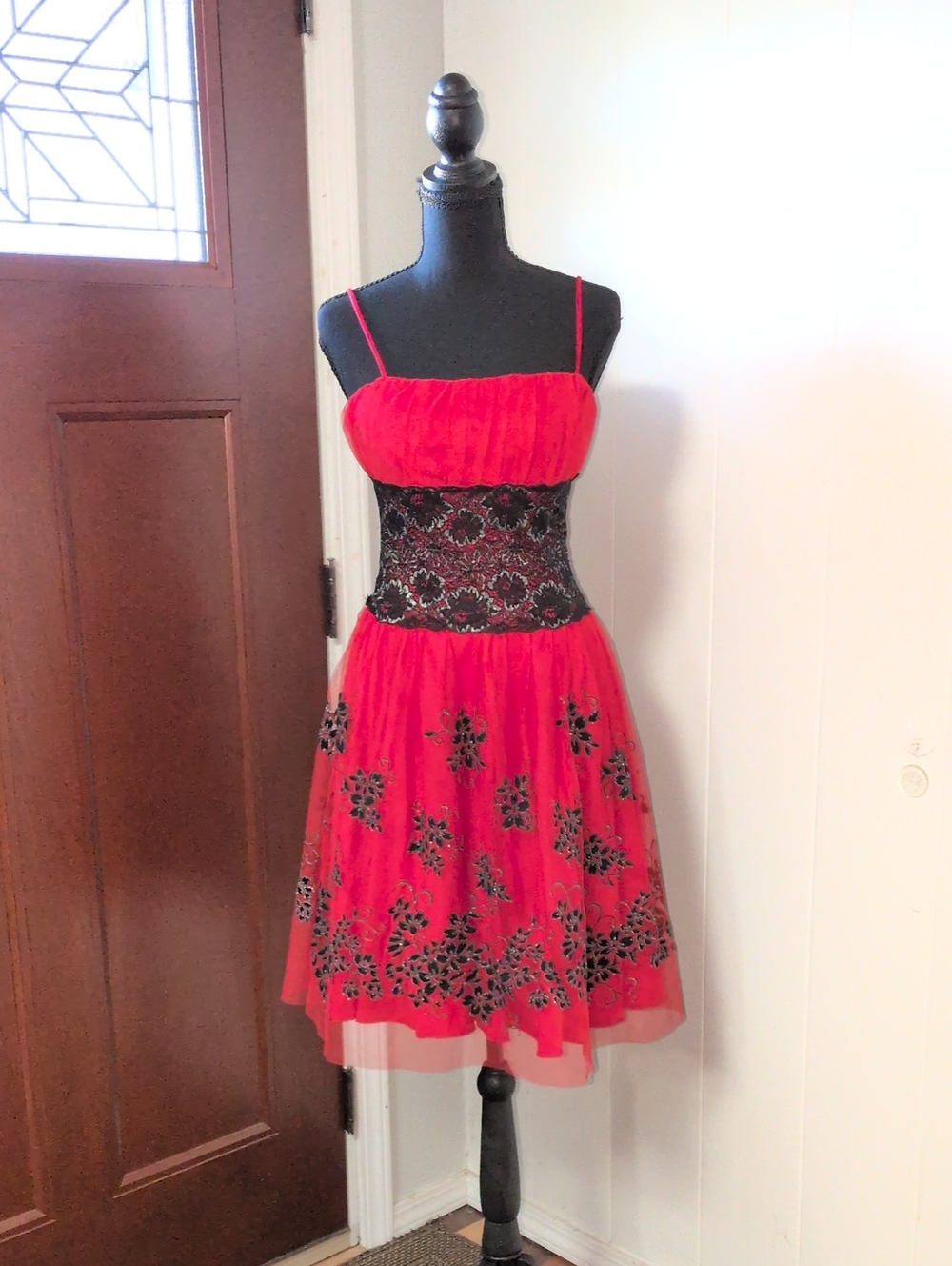 Vintage Red Lace-Accented Spaghetti Strap Dress